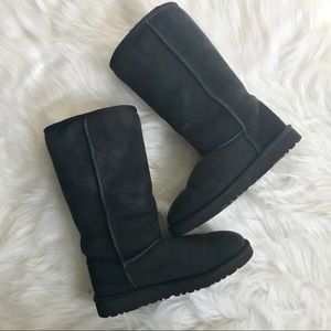 Youth Ugg tall black boots